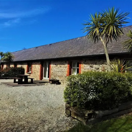 Moneylands Farm Self-catering *