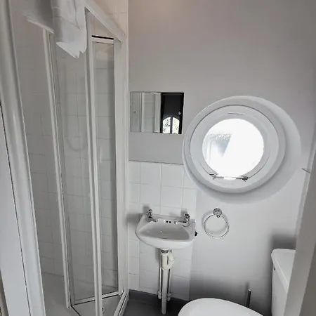 Moneylands Farm Self-catering