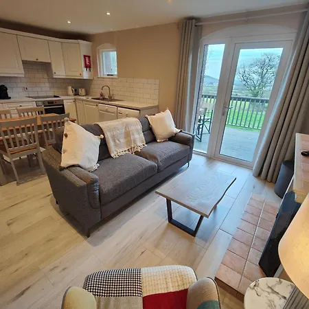 Moneylands Farm Self-catering *