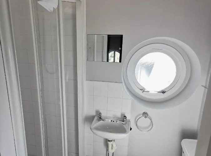 Moneylands Farm Self-catering